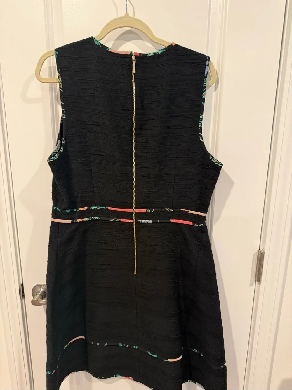 NWT Kate Spade Black Sleeveless A-Line Dress with Subtle Floral Trim
